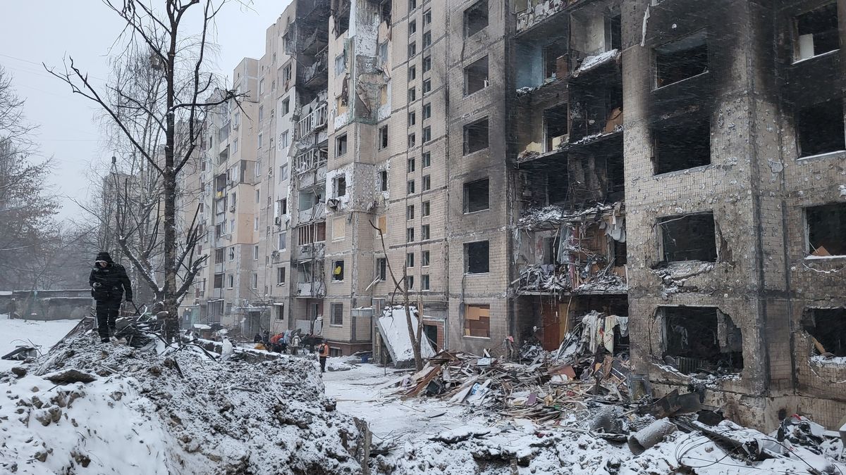 Rusko podniklo rozsáhlý vzdušný úder, Kyjev je zčásti bez elektřiny